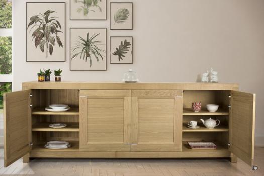 Buffet 4 portes Loann réalisé en chêne de Ligne Contemporaine 